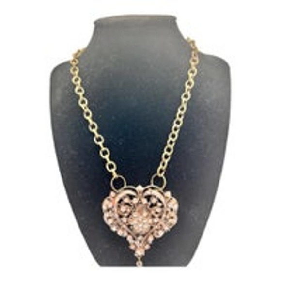 Brass Chainlink Heart Shaped‎ Large Pendant Necklace - Picture 6 of 12